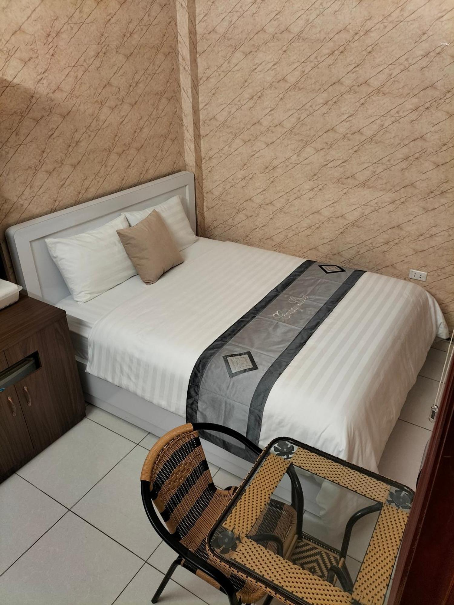 Roma Hotel Noi Bai Airport 河内 外观 照片